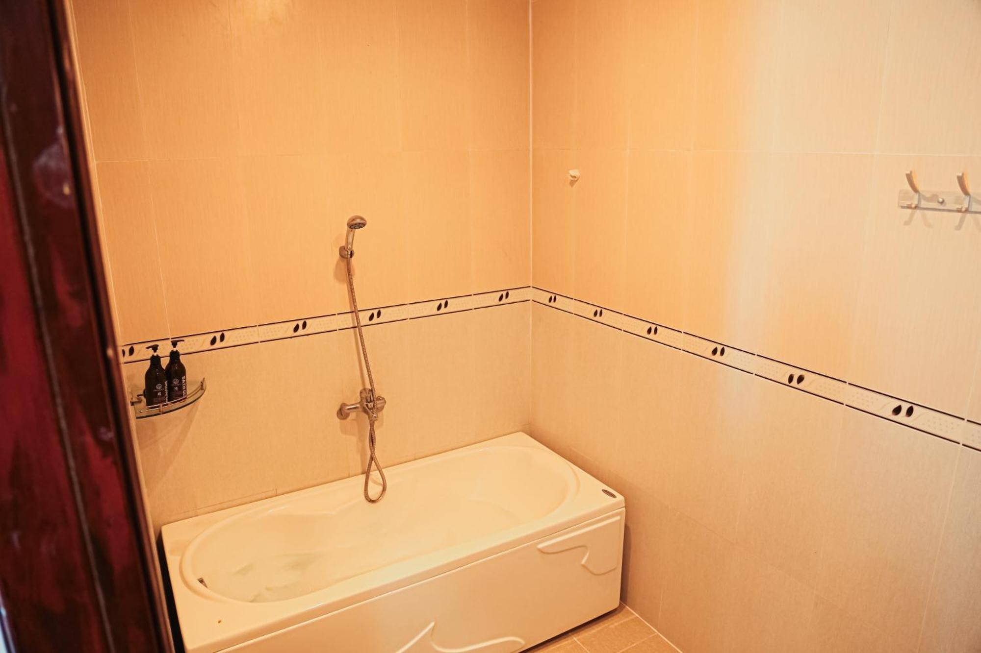 Minh Kieu 2 Hotel Mỹ Tho Extérieur photo